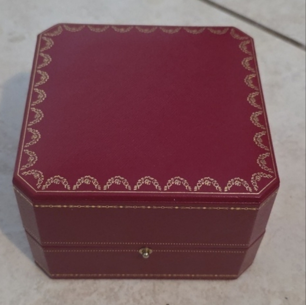 Elegant Red Jewelry Box